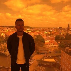 Meet your Posher, Raymond